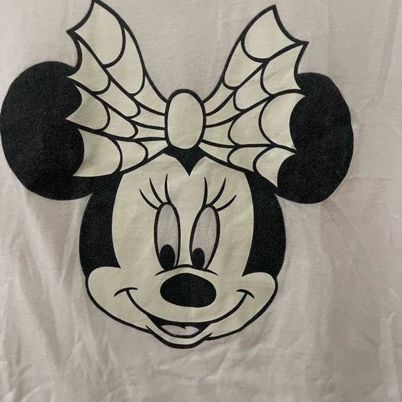 J CREW X DISNEY Halloween T-shirt - Picture 4 of 7